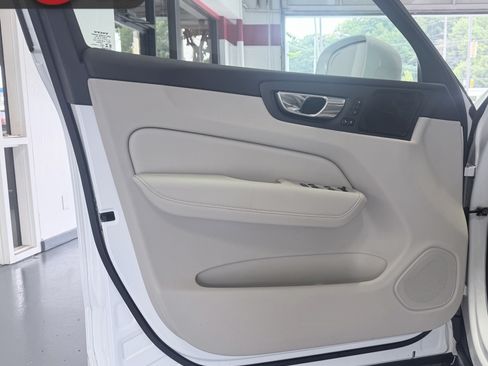 Used 2020 Volvo XC60 T5 Inscription w/ Protection Package Premier AWD/4WD image 10