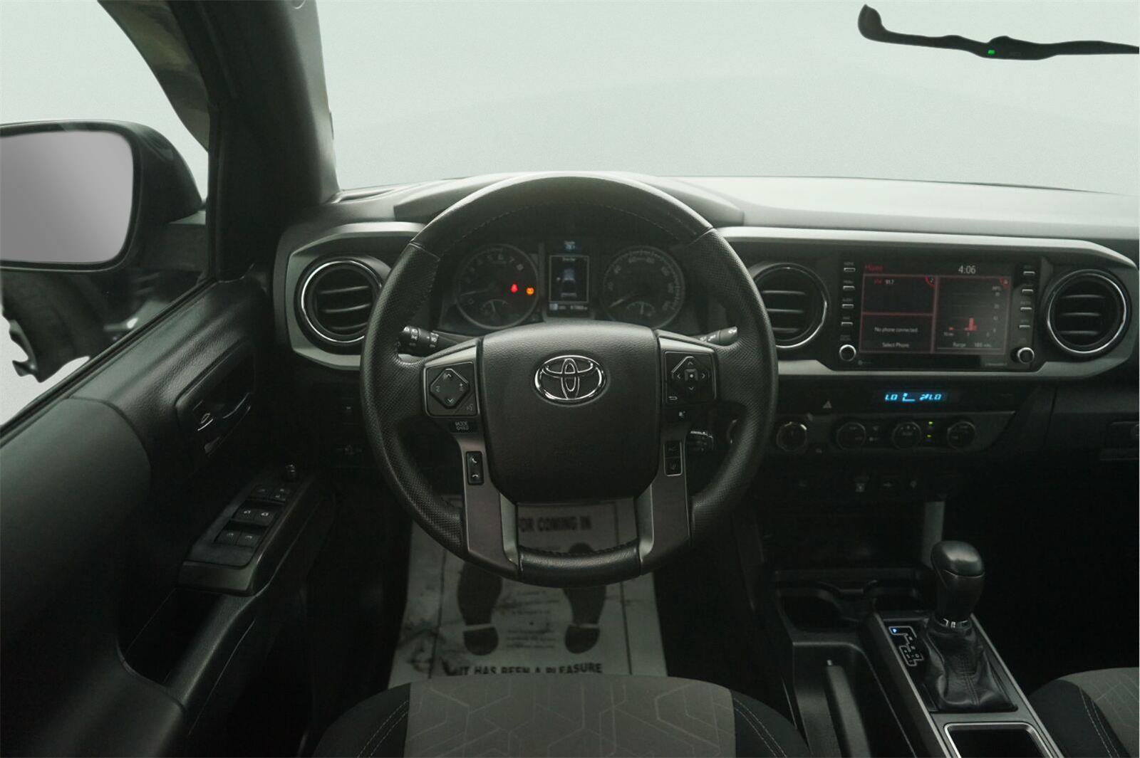 Used 2021 Toyota Tacoma TRD Off-Road AWD/4WD image 21