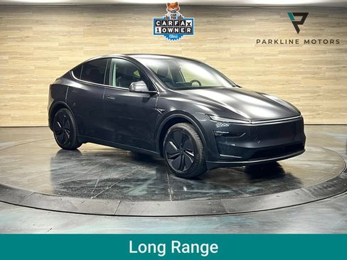 Used 2026 Tesla Model Y Long Range AWD/4WD image 1