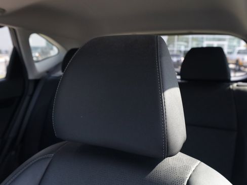 Used 2023 Kia Seltos EX image 23