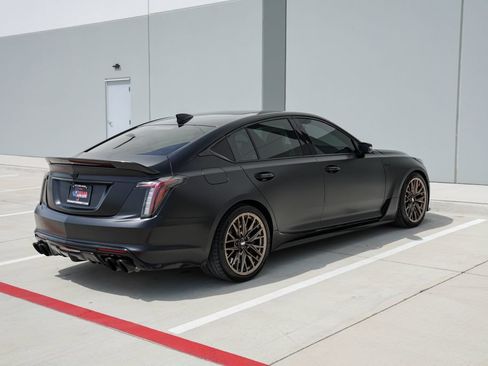 Used 2024 Cadillac CT5 V Blackwing w/ Carbon Fiber Package 1 RWD image 7