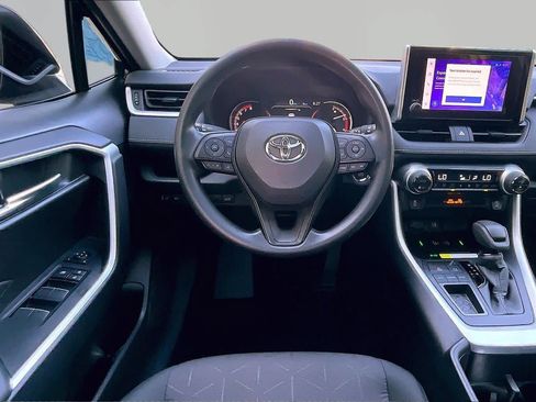 Used 2024 Toyota RAV4 XLE w/ Convenience Package FWD image 6