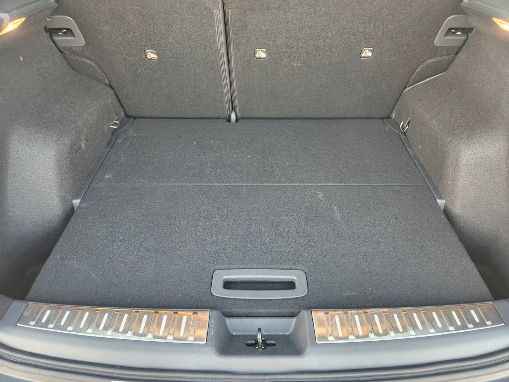 Used 2026 Nissan Kicks SR w/ SR Premium Package FWD image 33