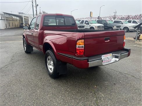 Used 2002 Toyota Tacoma PreRunner image 5