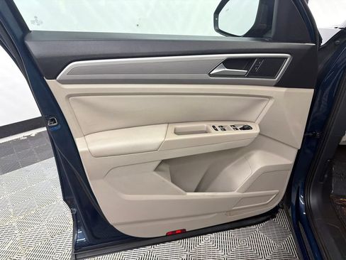 Used 2018 Volkswagen Atlas SE FWD image 11