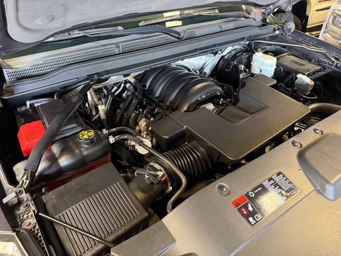 Used 2015 GMC Yukon Denali w/ Touring Package RWD image 16