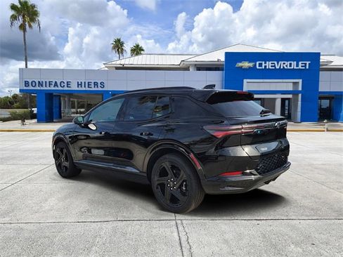 New 2026 Chevrolet Equinox EV RS image 4