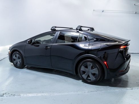 Used 2026 Toyota Prius LE image 2