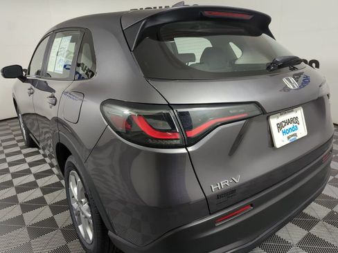 Certified 2025 Honda HR-V LX image 2