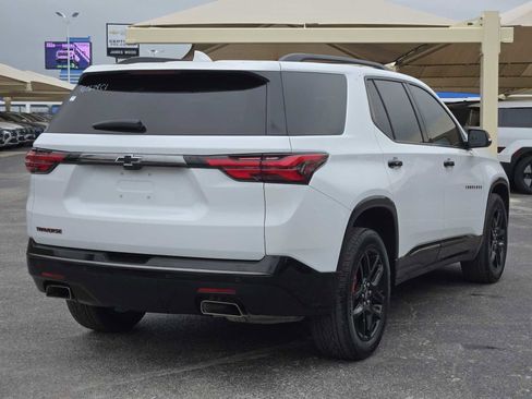 Certified 2023 Chevrolet Traverse Premier w/ Redline Edition FWD image 7