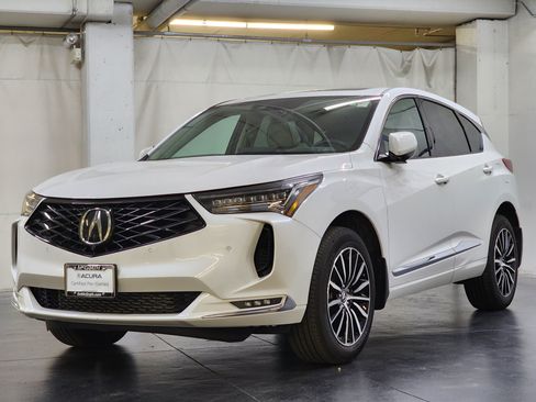 Certified 2026 Acura RDX w/ Advance Package AWD/4WD image 11