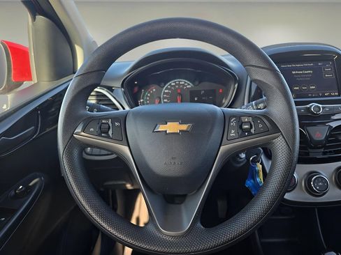 Used 2021 Chevrolet Spark LT image 28