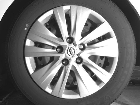 Used 2025 Nissan Sentra S FWD image 14