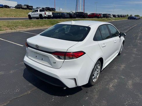 Certified 2024 Toyota Corolla LE FWD image 3