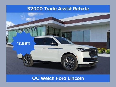 Certified 2025 Lincoln Navigator Reserve image 1