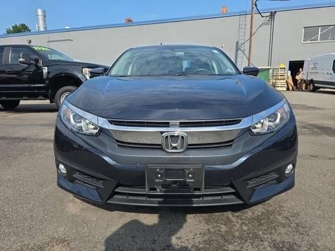 Used 2018 Honda Civic EX-L image 2