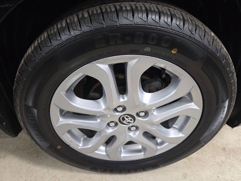 Used 2018 Toyota Yaris iA image 13