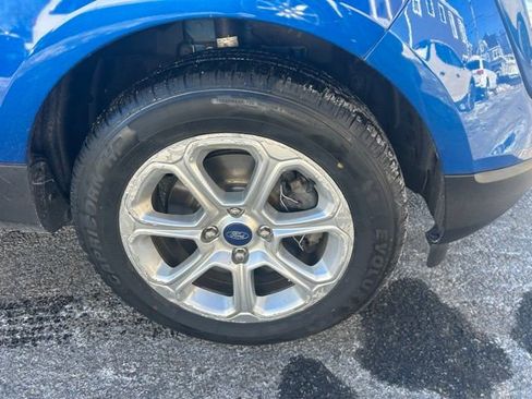 Used 2019 Ford EcoSport SE image 2