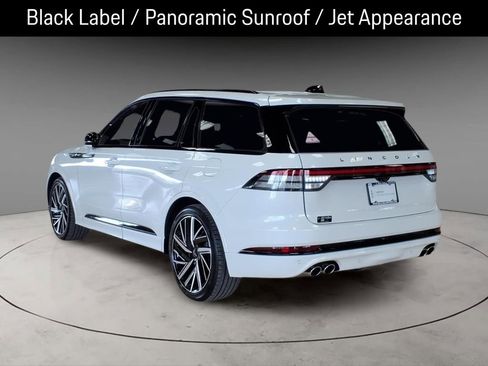 Certified 2025 Lincoln Aviator Black Label w/ Jet Appearance Package image 3