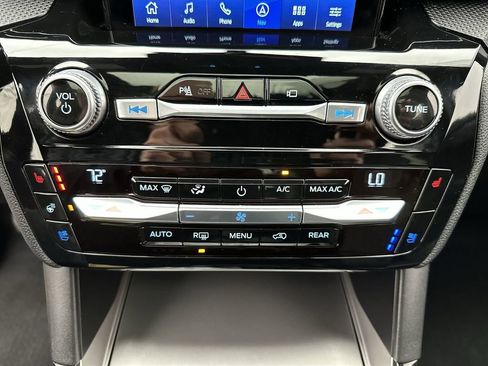 Used 2021 Ford Explorer ST w/ Equipment Group 401A AWD/4WD image 19