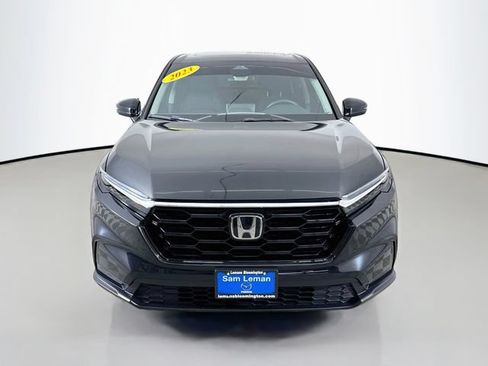 Used 2023 Honda CR-V EX image 2