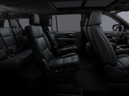 New 2026 Chevrolet Suburban RST image 33