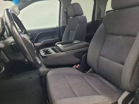 Used 2019 Chevrolet Silverado 1500 LT RWD image 17