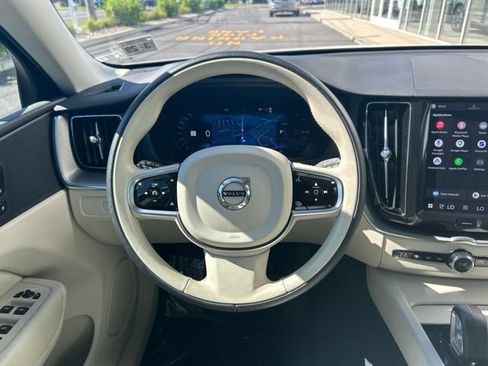 Certified 2024 Volvo XC60 T8 Core w/ Climate Package AWD/4WD image 18
