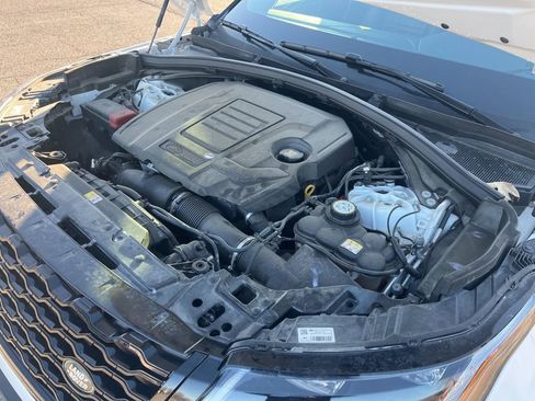 Used 2023 Land Rover Range Rover Velar R-Dynamic S image 12