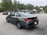 Used 2024 Hyundai Elantra SEL image 3