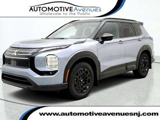 Used 2026 Mitsubishi Outlander LE AWD/4WD video 1