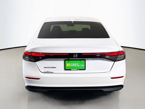 Used 2023 Honda Accord EX image 8