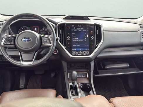 Used 2023 Subaru Ascent Touring image 19