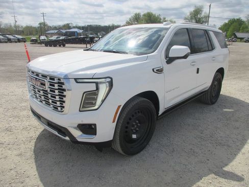 New 2026 GMC Yukon Denali image 9