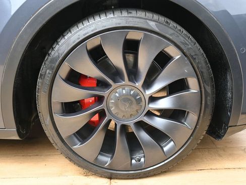 Used 2021 Tesla Model Y Performance AWD/4WD image 13