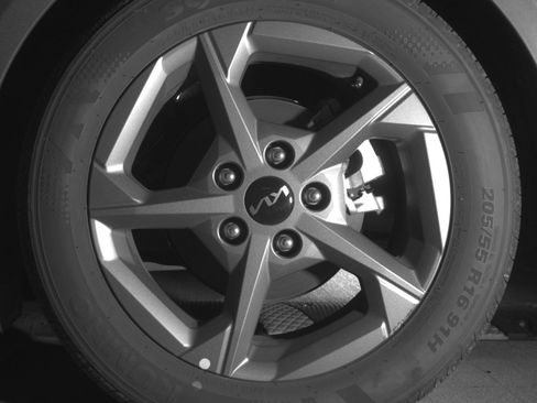 Used 2025 Kia K4 FWD image 14