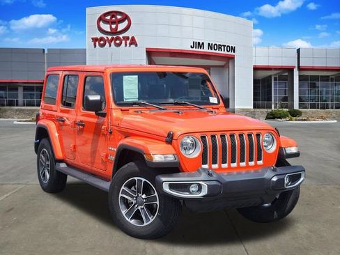 Used 2023 Jeep Wrangler Unlimited Sahara AWD/4WD image 1