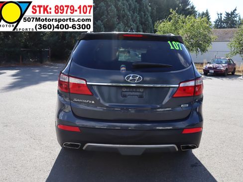 Used 2016 Hyundai Santa Fe SE image 6
