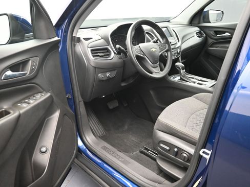 Used 2023 Chevrolet Equinox LT image 9