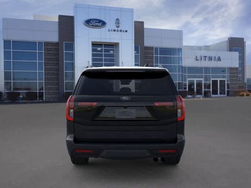 New 2026 Ford Expedition Tremor image 5
