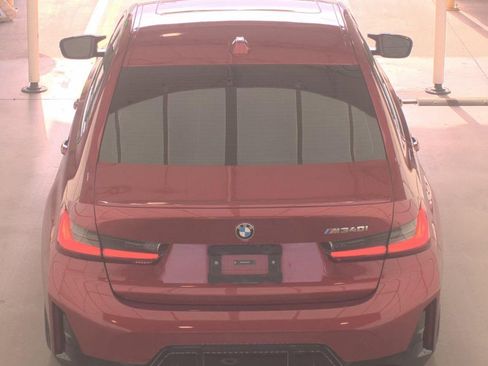 Used 2025 BMW M340i w/ Premium Package image 8