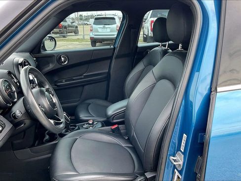 Used 2021 MINI Cooper Countryman Oxford Edition image 18