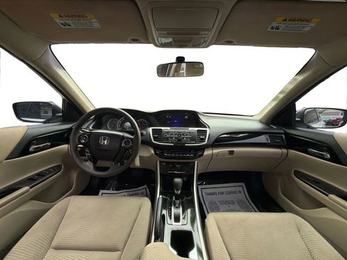 Used 2017 Honda Accord LX image 21