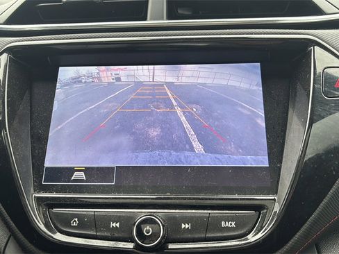 Used 2021 Chevrolet TrailBlazer RS w/ Sun and Liftgate Package image 21