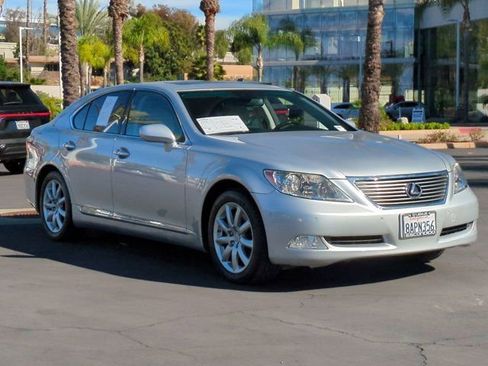 Used 2009 Lexus LS 460 image 3