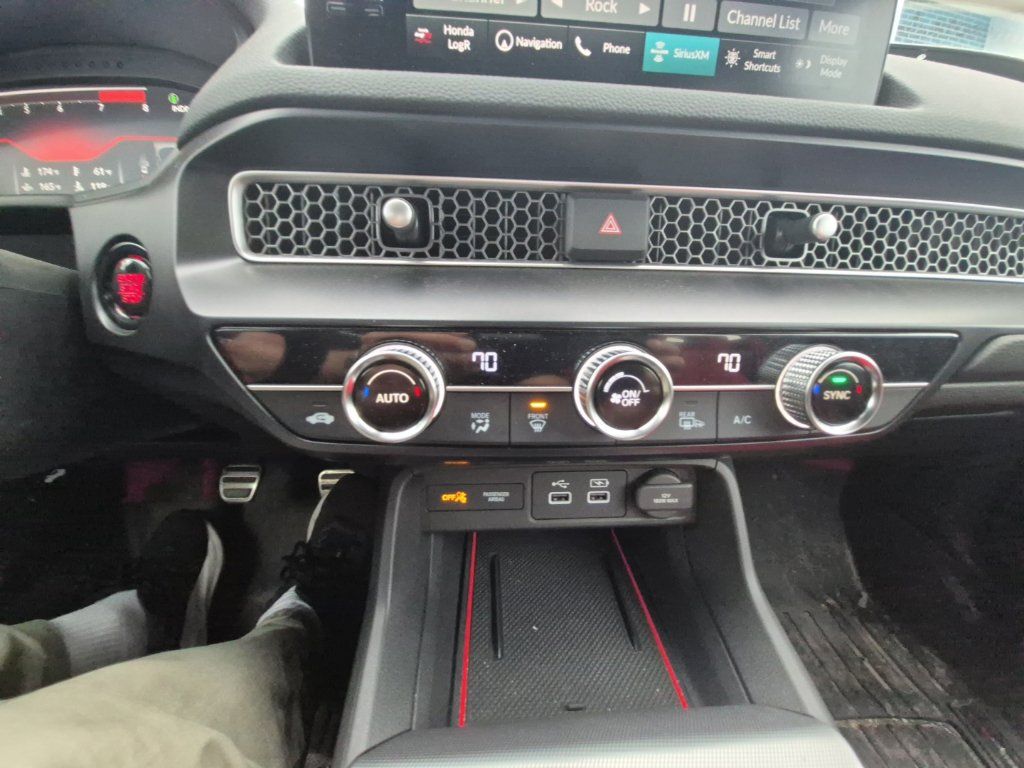 Used 2025 Honda Civic Type R image 27