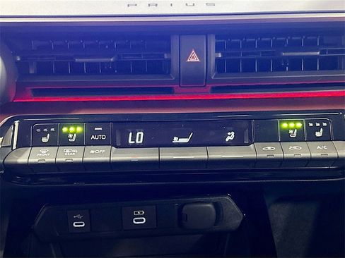 New 2026 Toyota Prius Plug-In Hybrid image 15