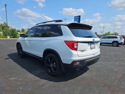 Certified 2019 Honda Passport Elite image 3