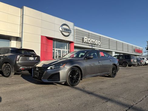 Certified 2025 Nissan Altima 2.5 SV w/ SV Special Edition Package image 1