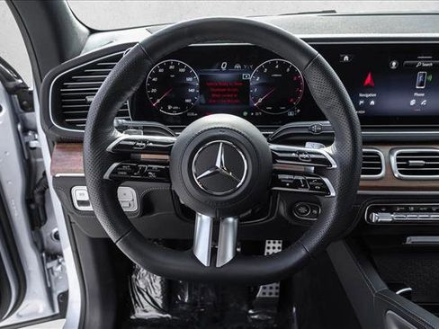 Certified 2025 Mercedes-Benz GLS 450 4MATIC image 13